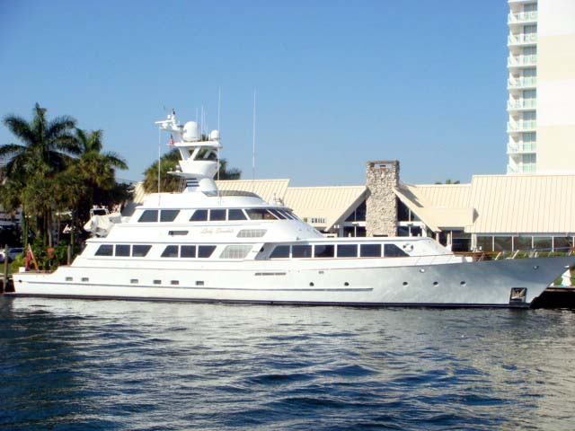 130 Feadship Lady Sandals