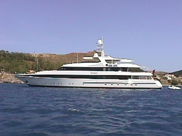 Kisses - 175 FEADSHIP KISSES in Patmos, Greece